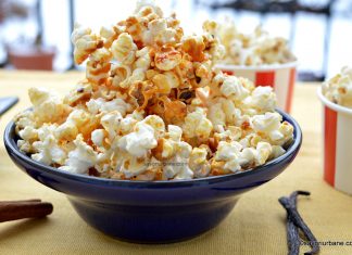 Popcorn cu caramel sau zahăr ars – făcut în casă Popcorn cu caramel sau zahăr ars - făcut în casă reteta savori urbane