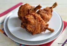 Pui prăjit gen KFC – rețeta de pulpe în crustă crocantă și picantă Pui prăjit gen KFC - rețeta de pulpe în crustă crocantă savori urbane