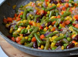 Legume mexicane la tigaie cu unt și usturoi sau de post – rețeta simplă și rapidă legume mexicane la tigaie cu usturoi ceapa unt reteta savori urbane