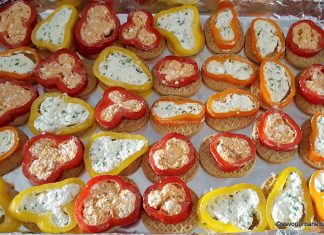 Ardei umpluți cu brânză și mărar sau cu cremă de brânză picantă – aperitiv Aperitiv din ardei umpluți cu brânză și mărar sau cu cremă de brânză picantă reteta savori urbane