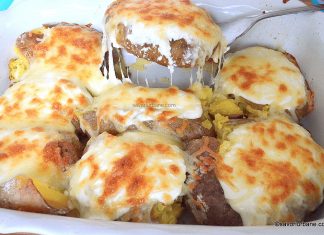 Cartofi copți și zdrobiți cu cașcaval și smântână – gratinați la cuptor Cartofi copți și zdrobiți cu cașcaval și smântână gratinați la cuptor reteta savori urbane 1