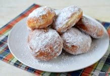 Pancove sau gogoși ardelenești pufoase și aromate – rețeta tradițională Pancove sau gogoși ardelenești pufoase și aromate reteta traditionala savori urbane