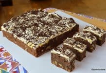 Prăjitura Chinezoaica sau chinezească cu cacao, nucă și glazură din gălbenușuri Prăjitura chinezoaică sau chinezească cu cacao și glazură din gălbenușuri reteta savori urbane