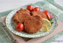 Șnițel din mușchiuleț de porc pane – rețeta de șnițele foarte fragede în stil vienez Șnițel din mușchiuleț de porc - rețeta de șnițele pane foarte fragede savori urbane