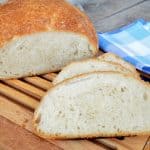 Pâine cu ulei de măsline – rețeta de pâine pufoasă cu coajă subțire și rumenă
