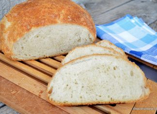 Pâine cu ulei de măsline – rețeta de pâine pufoasă cu coajă subțire și rumenă Pâine cu ulei de măsline - rețeta de pâine pufoasă cu coajă subțire și rumenă savori urbane