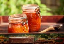 Sos pentru paste la borcan, pentru iarnă – rețeta de sos de roșii cu usturoi (marinara) Sos pentru paste la borcan, pentru iarnă - rețeta de sos de roșii cu usturoi (marinara)