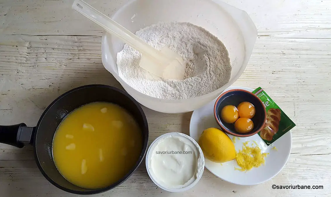 ingrediente aluat dospit cu iaurt grecesc si unt