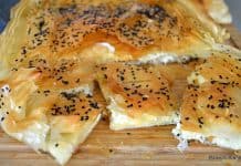 Plăcintă cu telemea sau brânză de burduf și mărar – rețeta rapidă Plăcintă cu telemea sau brânză de burduf și mărar - rețeta rapidă savori urbane