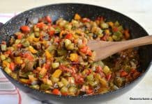 Ratatouille rețeta clasică franțuzească de ghiveci de legume Ratatouille rețeta clasică franțuzească de ghiveci de legume savori urbane