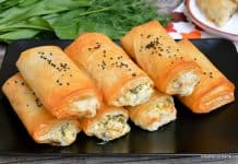 Pateuri cu brânză și mărar, usturoi sau leurdă – mini plăcinte cu foi subțiri Pateuri cu brânză, mărar și usturoi sau leurdă - mini plăcinte cu foi subțiri reteta savori urbane