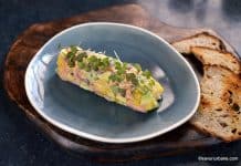 Tartar de somon cu avocado și mango Tartar de somon cu avocado și mango reteta savori urbane 1