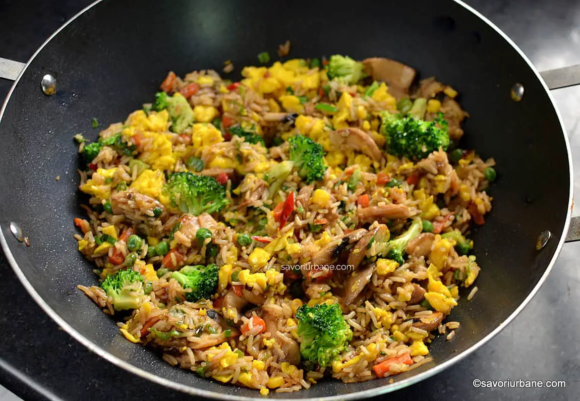 orez prajit cu legume in stil asiatic reteta de fried rice