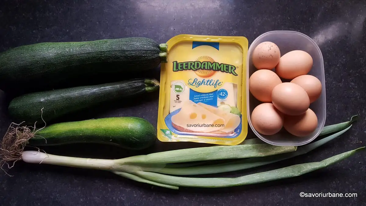 ingrediente rulada dovlecei zucchini cascaval oua pentru onleta ceapa verde