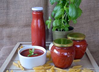 Sos de paste cu busuioc, roșii și usturoi – la borcan, pentru iarnă reteta sos pentru paste cu rosii usturoi busuioc savori urbane