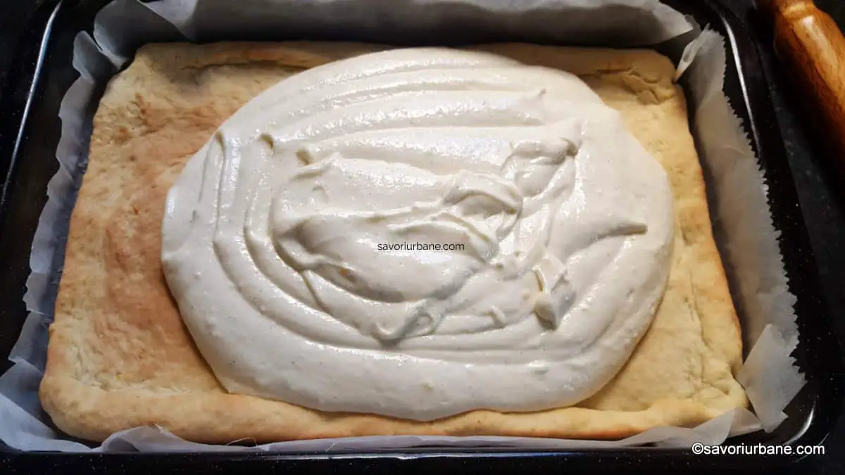 cum se pune crema de branza reteta cheesecake cu piersici sau nectarine (1)