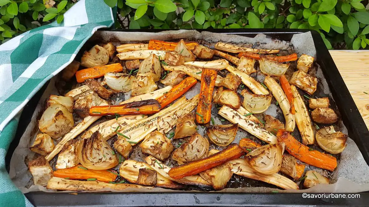 coacere legume radacinoase la cuptor morcovi pastarnac telina ceapa cu chimen