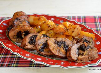 Friptură de porc cu prune uscate și coniac sau vin dulce – la cuptor Friptură de porc cu prune uscate și coniac sau brandy - la cuptor rețeta savori urbane