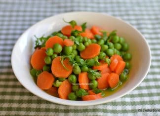 Mazăre cu morcovi – rețeta simplă de garnitură Mazăre cu morcovi - rețeta simplă de garnitură savori urbane