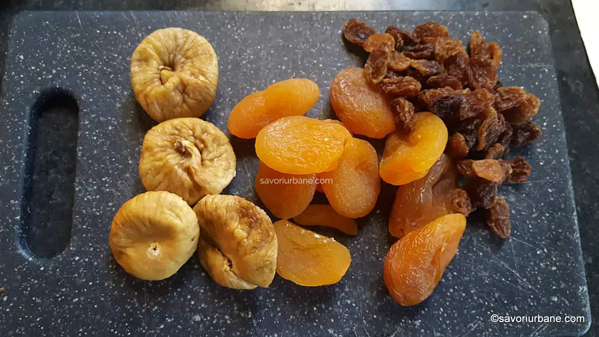 furcte confiate deshidratate caise smochine curmale stafide coji de portocala pentru rugelach taiat la metru (1)