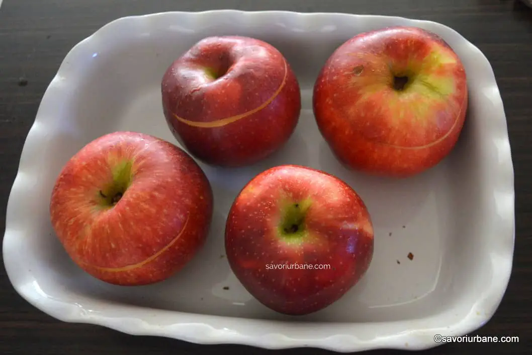 pregatire mere umplute pentru copt la cuptor
