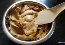 Cremă de ness (cafea instant) cu unt – rețeta clasică de cremă aparel bătută pe abur Cremă de ness (cafea instant) cu unt - rețeta clasică de cremă aparel bătută pe abur savori urbane