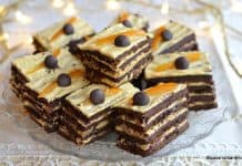 Prăjitură cu foi cu cacao și cremă de vanilie – rețeta simplă Prăjitură cu foi cu cacao și cremă de vanilie - rețeta simplă savori urbane