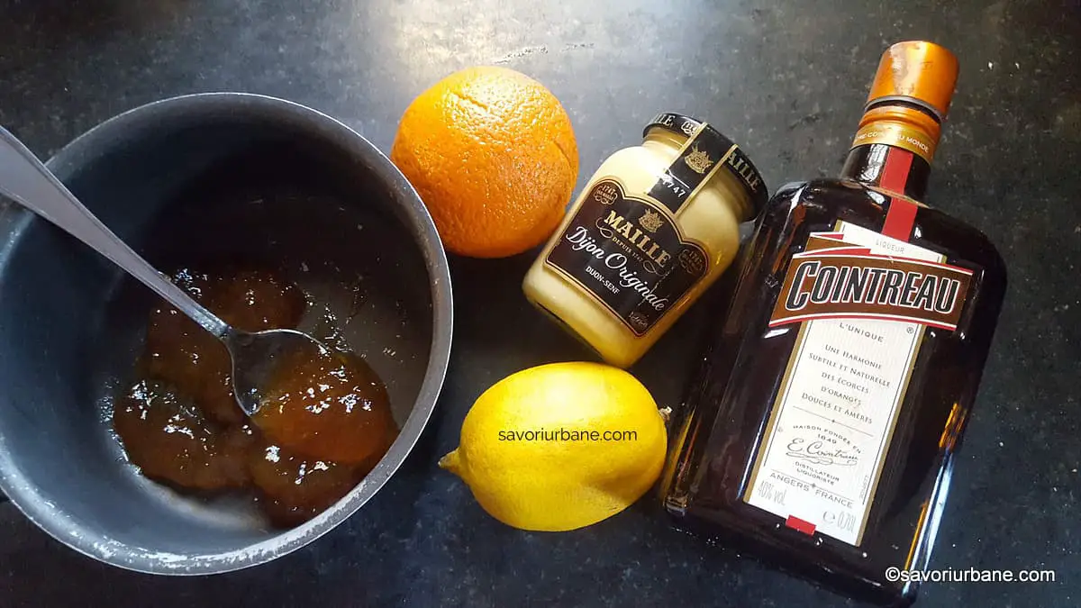 ingrediente glazura dulce acrisoara cu portocale mustar gem de caise lichior cointreau grand marnier