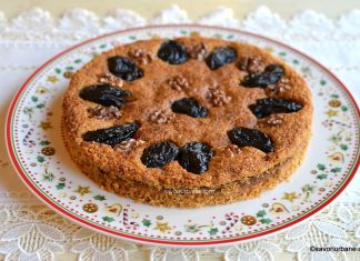 Prăjitură cu gem de prune și nucă – rețeta de tartă cu magiun, cremă frangipane și prune uscate – la air fryer sau la cuptor tarta cu crema frangipane de nuca si gem sau magiun de prune savori
