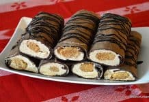 Clătite Tiramisu cu mascarpone, pișcoturi și ciocolată Clătite Tiramisu cu mascarpone și ciocolată reteta savori urbane