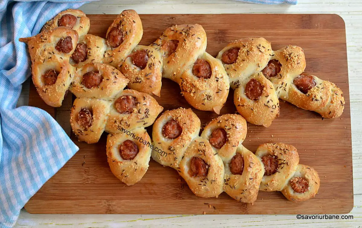 Covridog spic - rețeta de pâine spic cu cabanos, cârnaciori sau crenvurști savori urbane