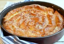 Plăcintă spirală cu brânză sărată și foi subțiri – rețeta de ștrudel sărat sau plăcintă învârtită Plăcintă spirală cu brânză sărată și foi subțiri - rețeta de ștrudel sărat sau plăcintă învârtită savori urbane