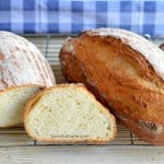 Pâine cu lapte bătut sau sana, iaurt, kefir – rețeta de pâine foarte pufoasă
