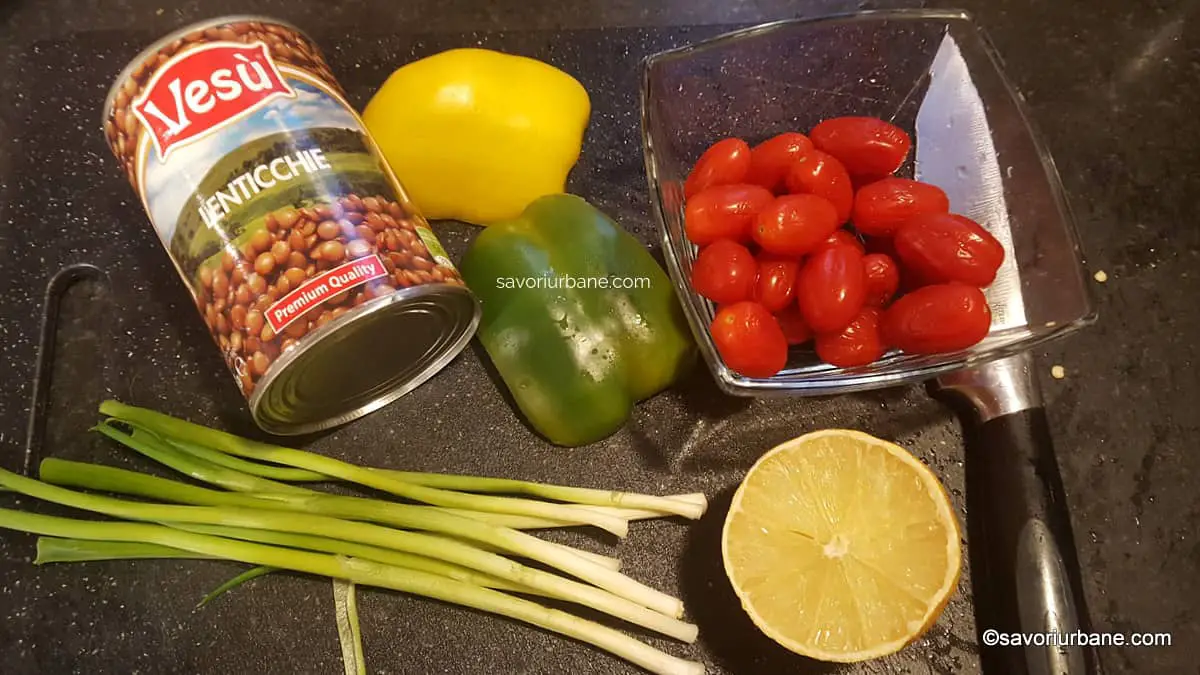 ingrediente salata de linte cu usturoi rosii ardei gras ceapa verde