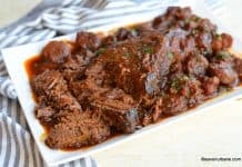 Brisket – rețeta evreiască de friptură fragedă de vită la cuptor (pulled beef) Brisket - rețeta evreiască de friptură fragedă de vită la cuptor savori urbane