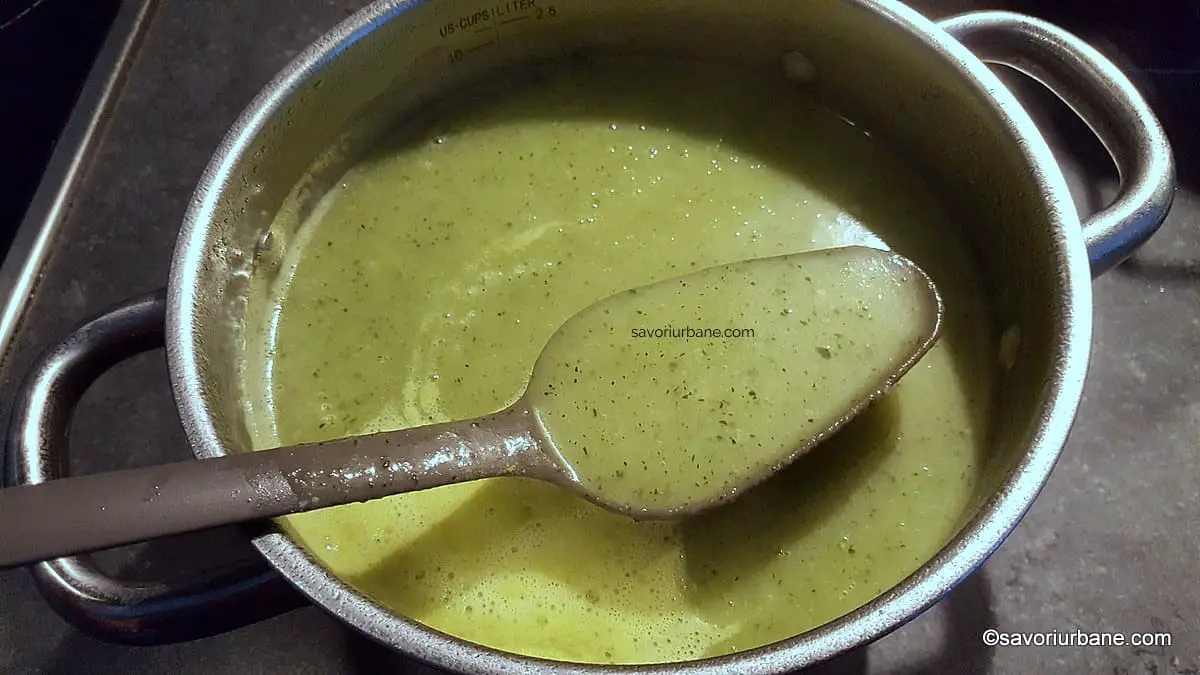 preparare supa crema de dovlecei de post vegana