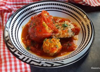 Ardei copți umpluți cu carne și cușcuș sau tărhană – la cuptor servire Ardei copți umpluți cu carne și cușcuș sau tărhană - la cuptor savori