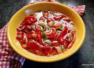 Salată simplă de ardei copți tăiați în fâșii – rețeta clasică cu sau fără usturoi + VIDEO Salată simplă de ardei copți - rețeta clasică cu sau fără usturoi savori urbane
