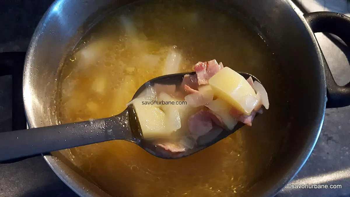 cum se face supa cu cartofi si pastai fasole verde teci