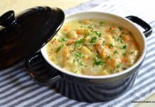 Fasole păstăi cu smântână, usturoi și morcovi – rețeta de mâncare cu sos cremos Fasole păstăi cu smântână, usturoi și morcovi - rețeta de mâncare cu sos cremos savori urbane