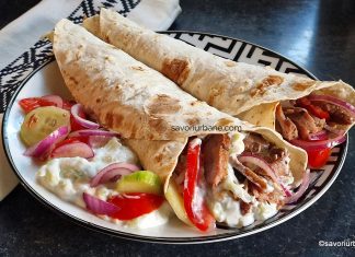 Gyros de casă cu carne de porc, pui sau miel, lipie și sos tzatziki – rețeta rapidă la tigaie grătar Gyros de casă cu carne de porc, pui sau miel, lipie și sos tzatziki - rețeta rapidă, la tigaie savori urbane