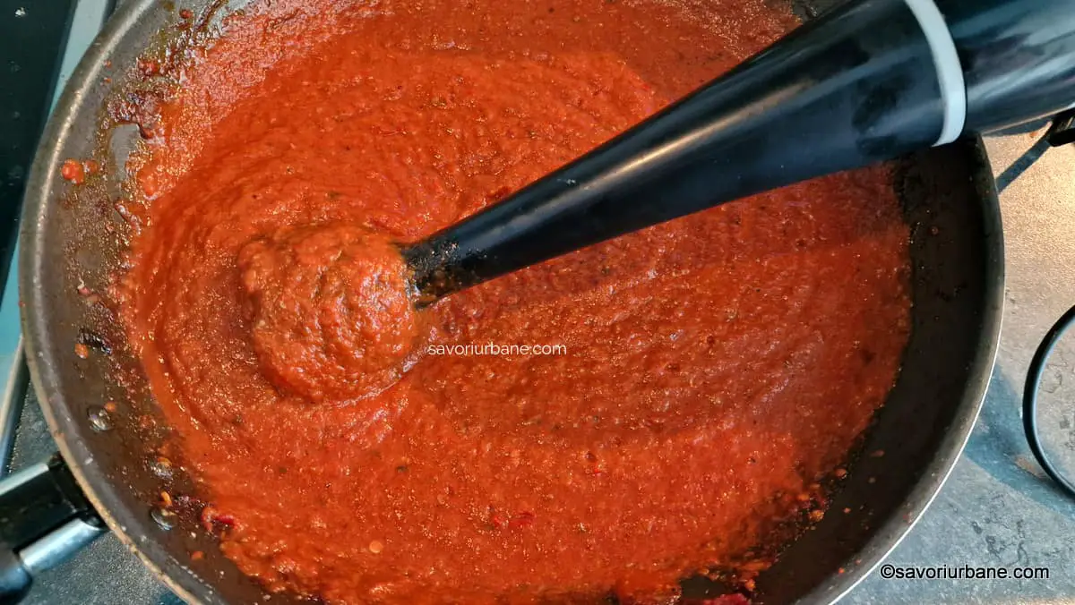 cum se paseaza sosul picant chili de casa (1)