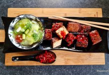Tofu la air fryer sau la cuptor – rețeta de tofu marinat și glazurat în stil asiatic Tofu la air fryer sau la cuptor - rețeta de tofu marinat și glazurat în stil asiatic savori urbane