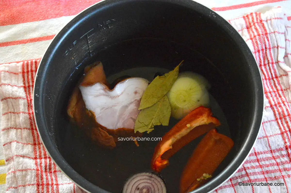 fierbere ciolan afumat pentru supa ungureasca