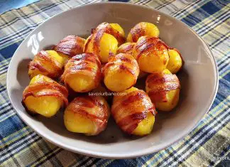Cartofi înveliți în bacon, cu usturoi, rumeniți la cuptor – rețeta de garnitură delicioasă de cartofi copți Cartofi înveliți în bacon, rumeniți la cuptor - garnitură delicioasă de cartofi copți rețeta savori urbane