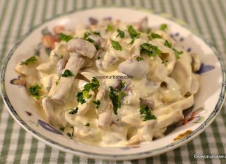 Ciuperci cu maioneză dietetică și usturoi – rețeta de salată simplă și gustoasă Ciuperci cu maioneză dietetică și usturoi - rețeta de salată simplă și gustoasă savori urbane