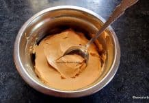 Cremă caramel din lapte condensat (dulce de leche) cu sare, din 2 ingrediente – fără ouă Crema caramel din lapte condensat (dulce de leche) din 2 ingrediente - fără ouă reteta savori urbane