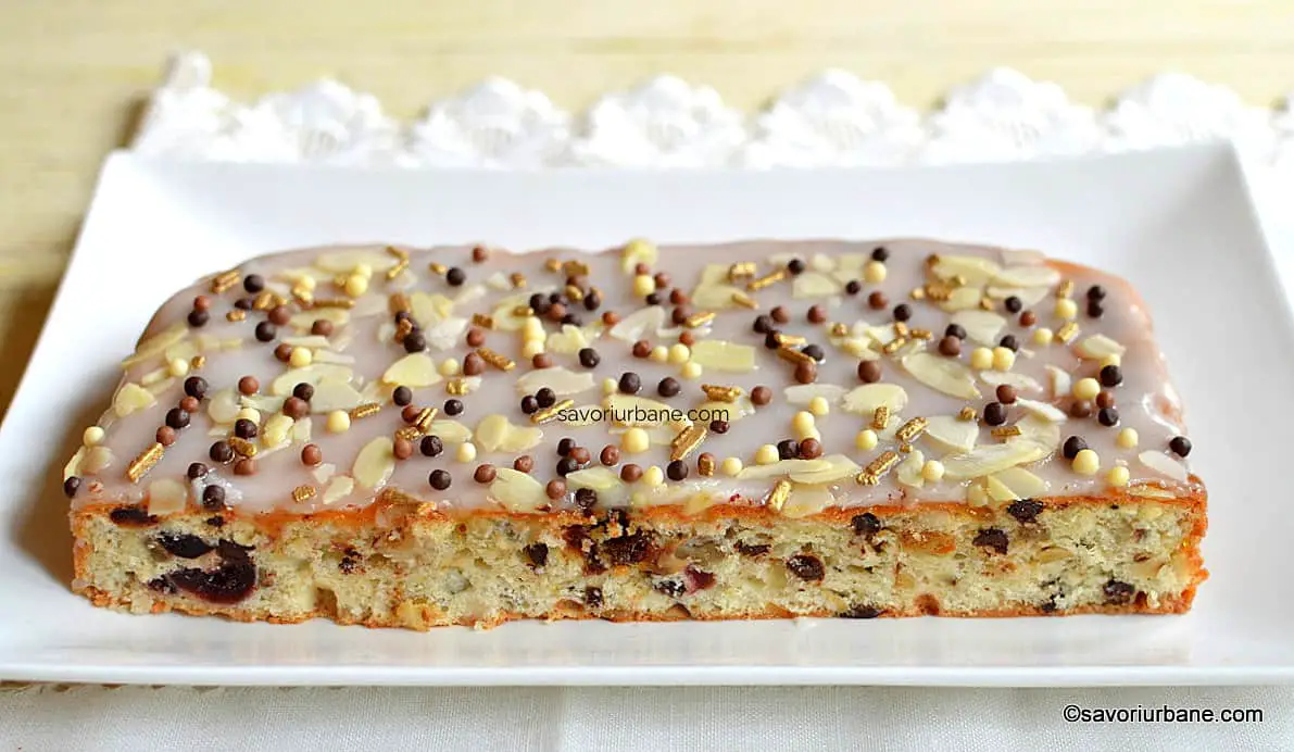 Prăjitura Episcopului - rețeta de prăjitură simplă din albușuri cu glazură savori urbane