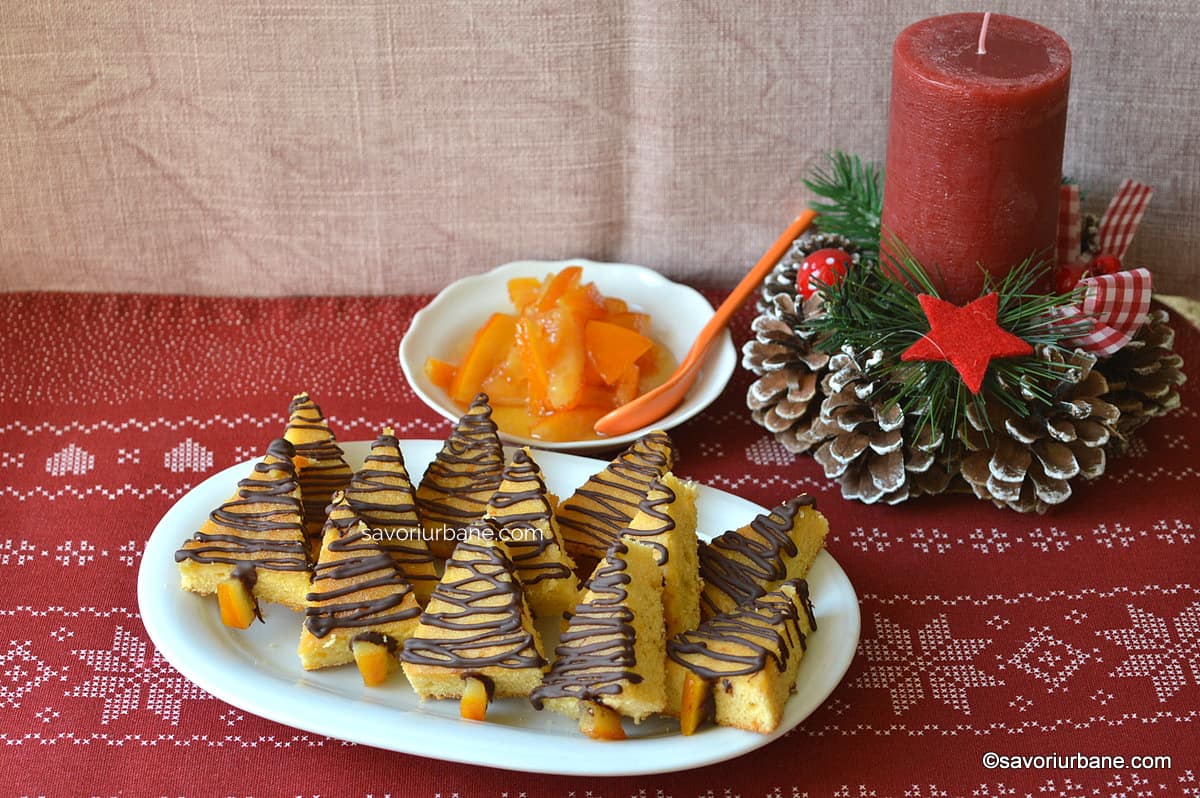 Servire brăduți cu portocale - rețeta de prăjiturele pufoase cu glazură de ciocolată savori