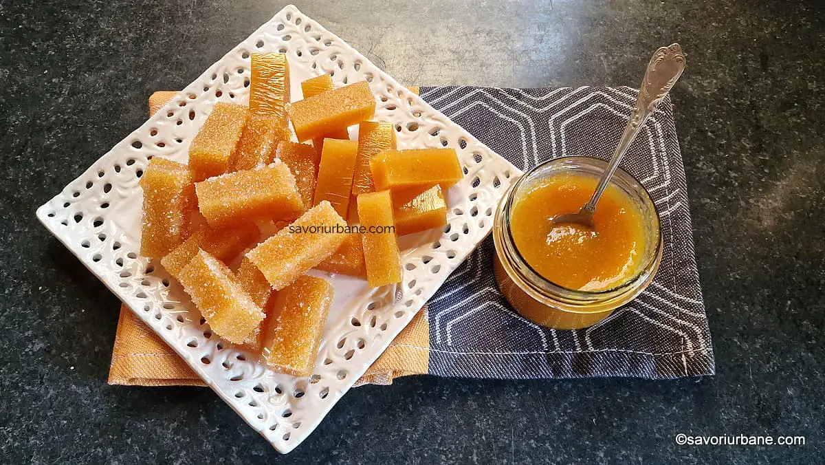Servire Jeleuri de casă și marmeladă - rețeta de peltea sau caș din fructe asortate (portocale, mere, gutui, clementine etc)